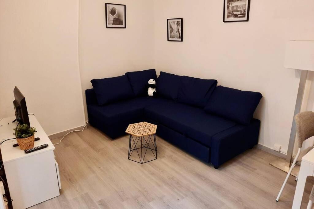 Grand Studio Confort Avec Exterieur Reims Bagian luar foto