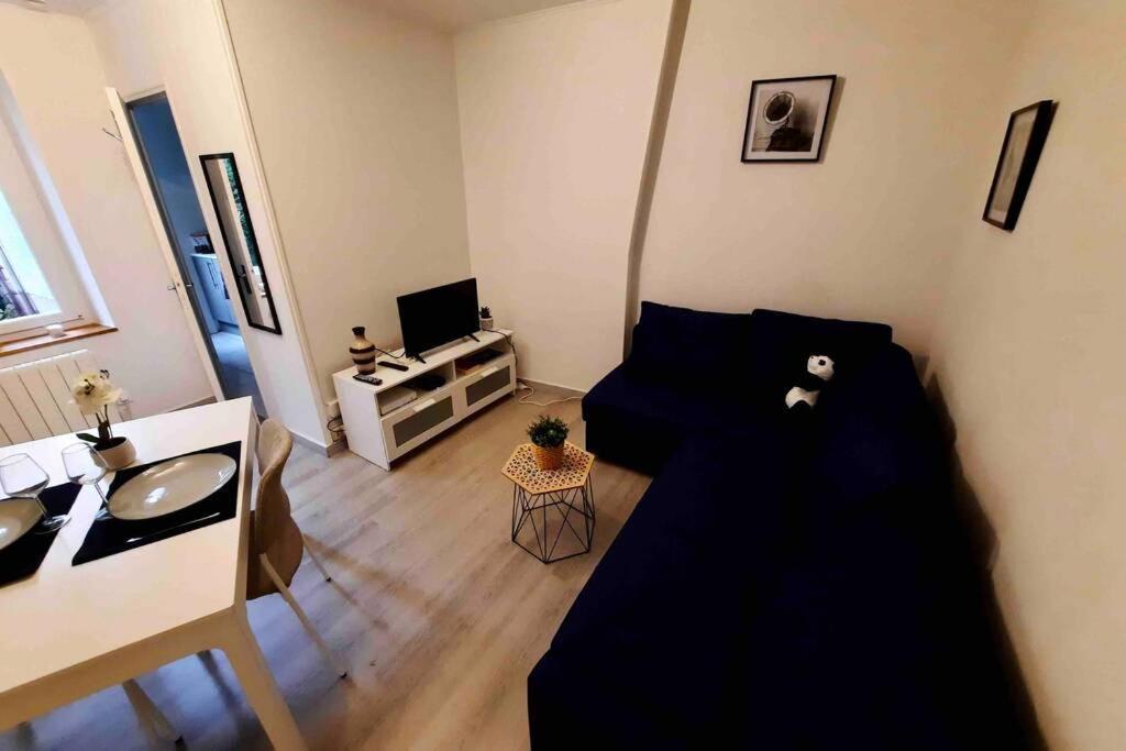 Grand Studio Confort Avec Exterieur Reims Bagian luar foto